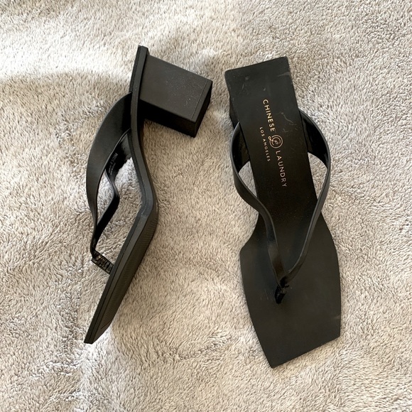 chinese laundry block heel sandals